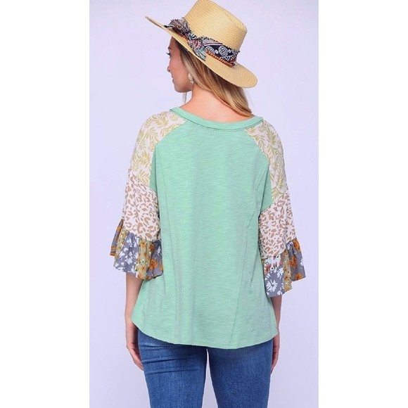 New Gigio Size S L Mint with Multicolor Print Mix Ruffle Sleeve Solid V-neck Top - Picture 4 of 5